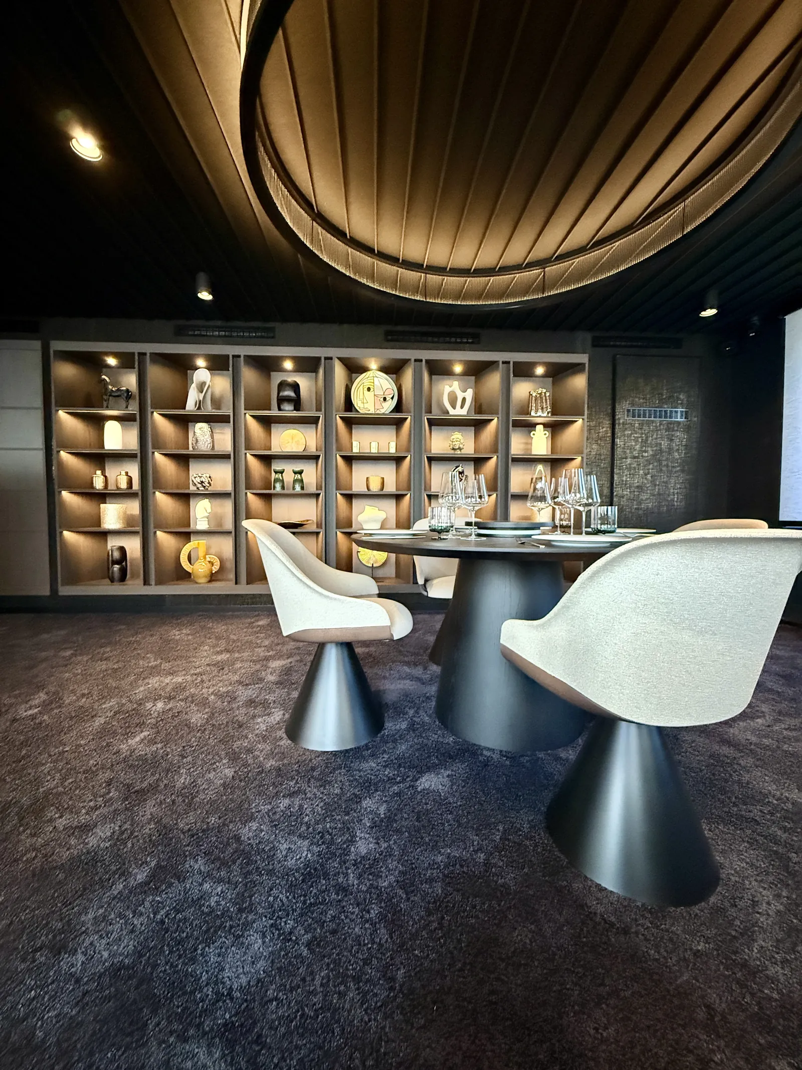 Cheval Blanc, espace hôtellerie-restauration par DraftC, vue 10