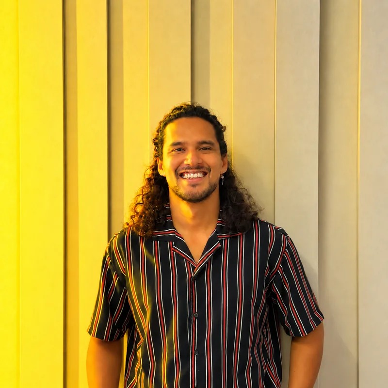 Portrait de Jefry Alonso, infographiste et dessinateur chez DraftC