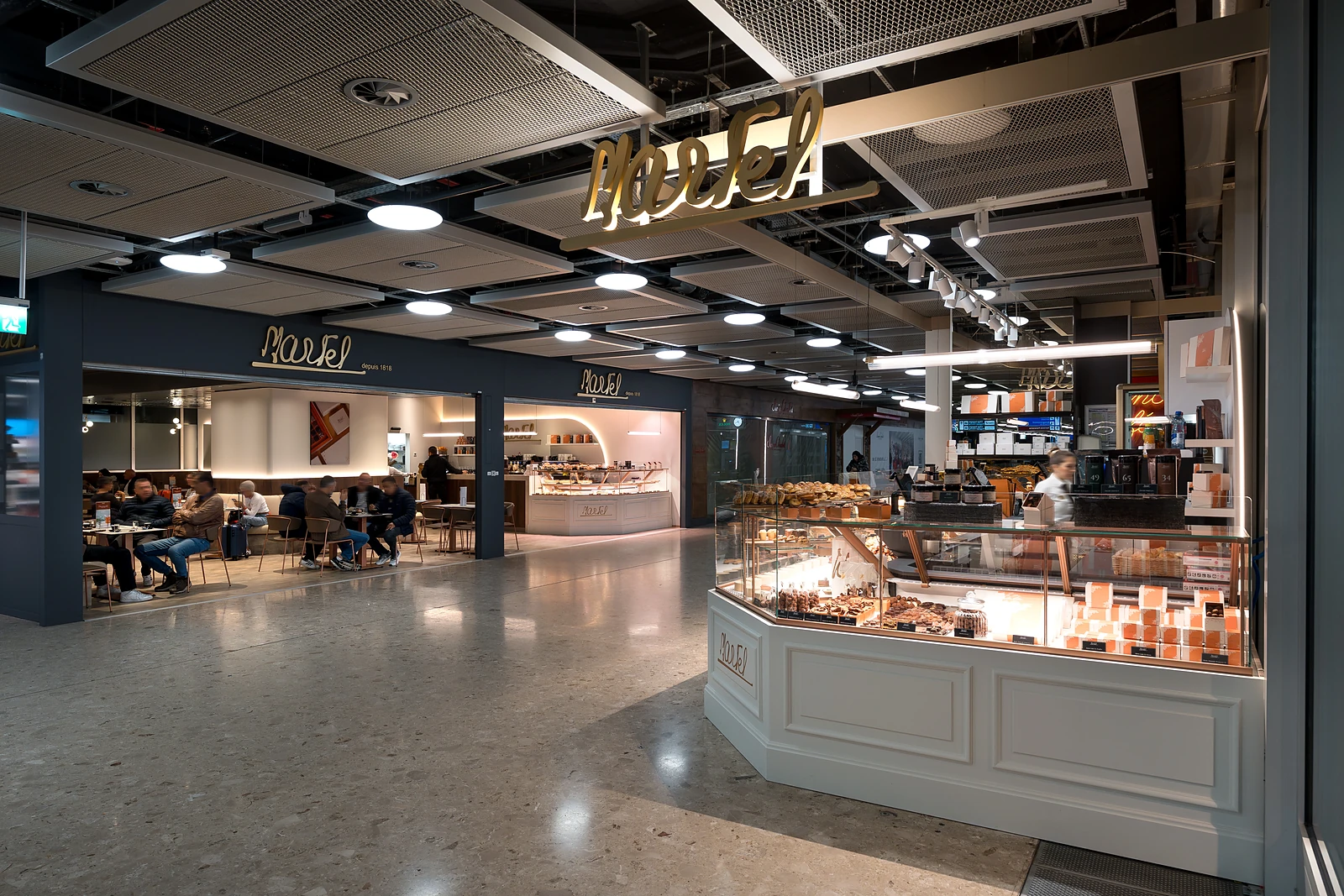 Martel, restaurant à l'Aéroport de Genève par DraftC, vue 2