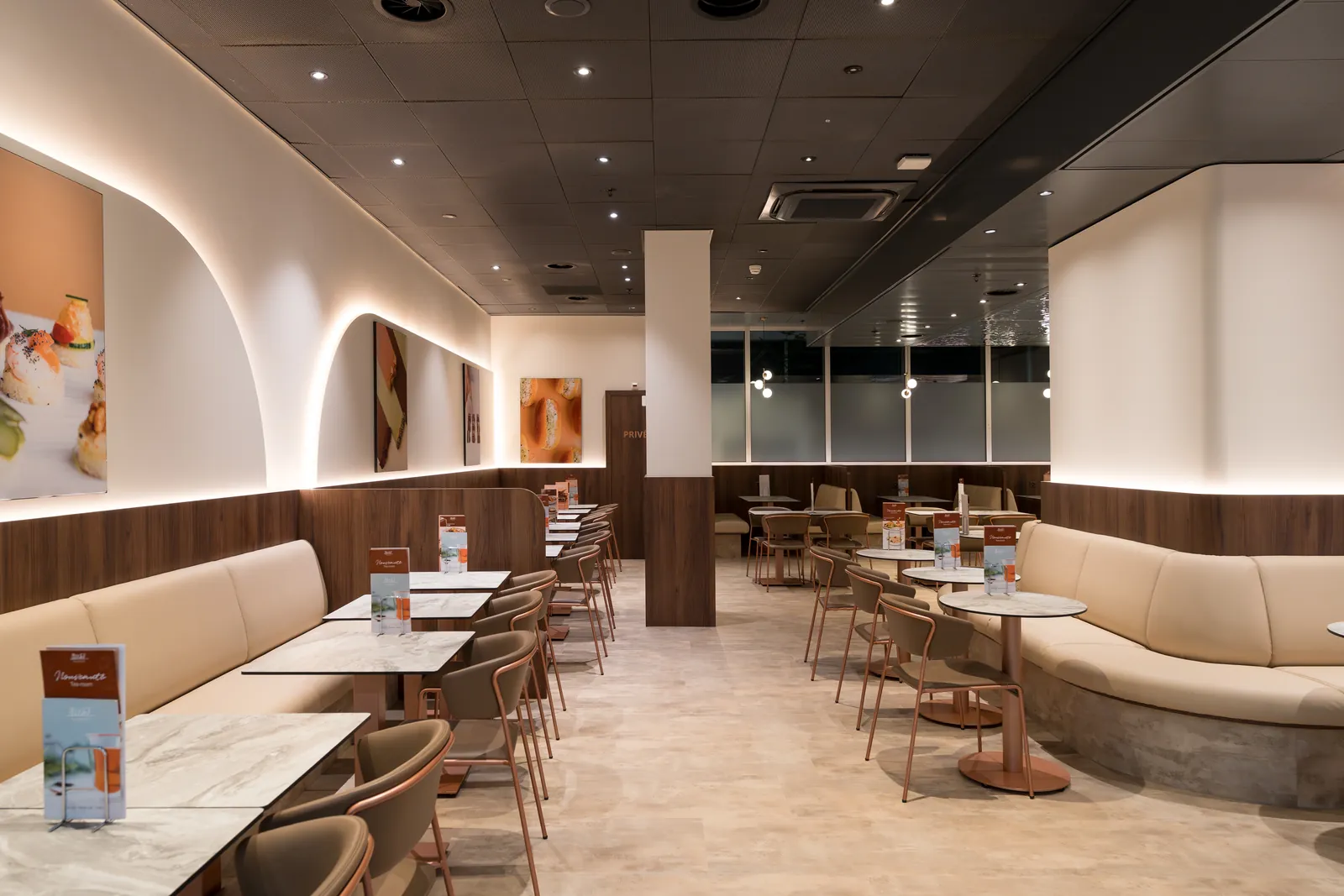 Martel, restaurant à l'Aéroport de Genève par DraftC, vue 6
