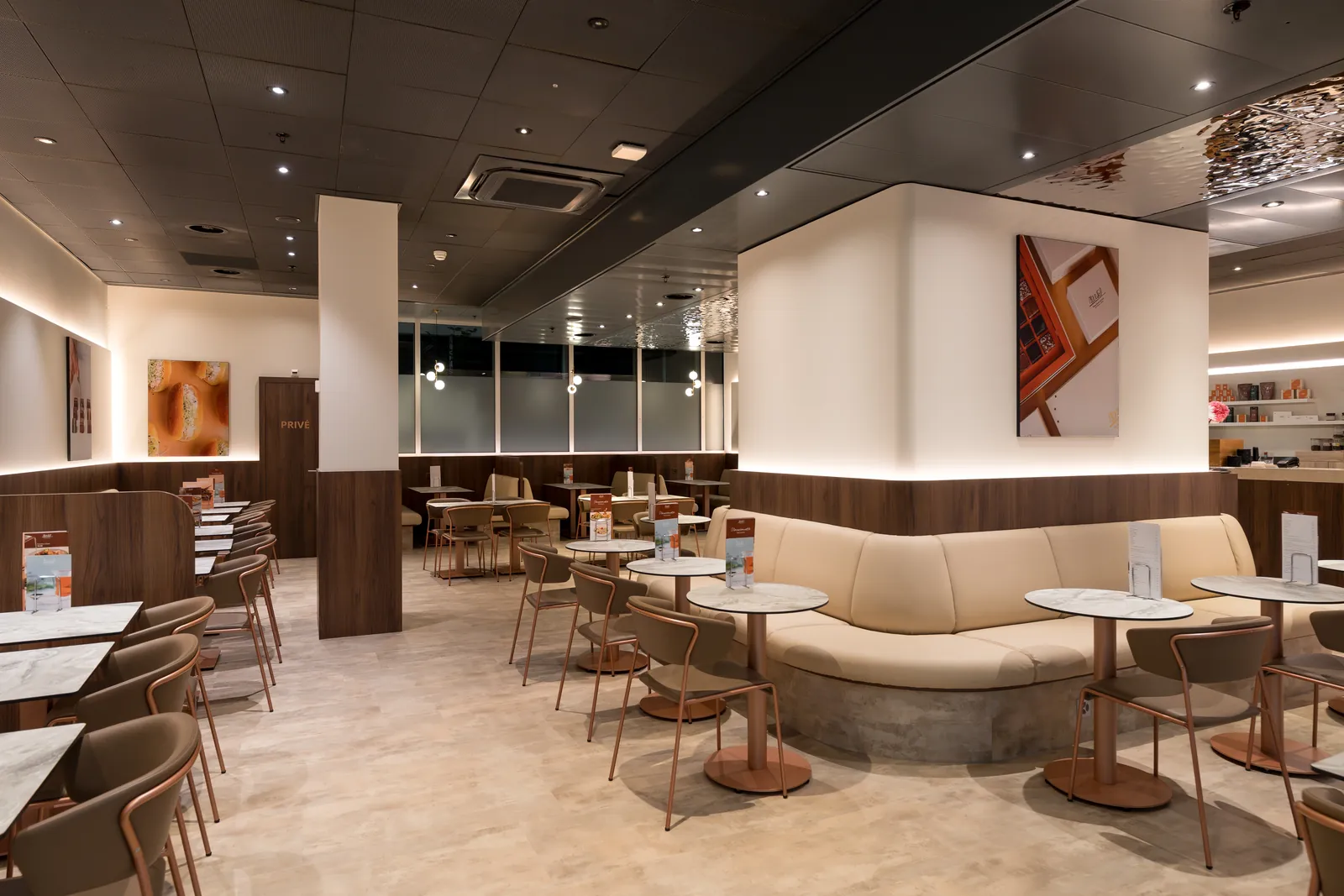 Martel, restaurant à l'Aéroport de Genève par DraftC, vue 7