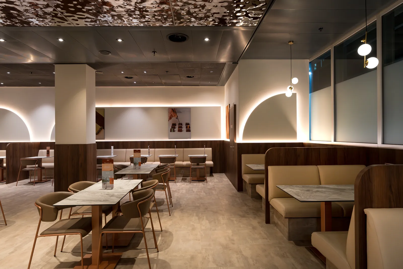Martel, restaurant à l'Aéroport de Genève par DraftC, vue 11