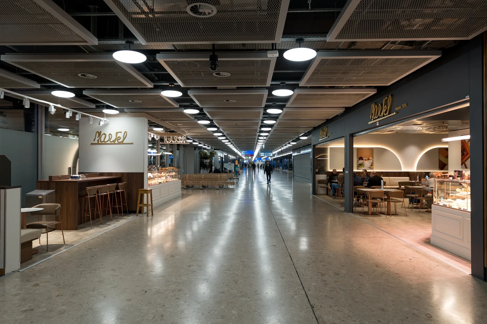 Martel, restaurant à l'Aéroport de Genève par DraftC, vue 17