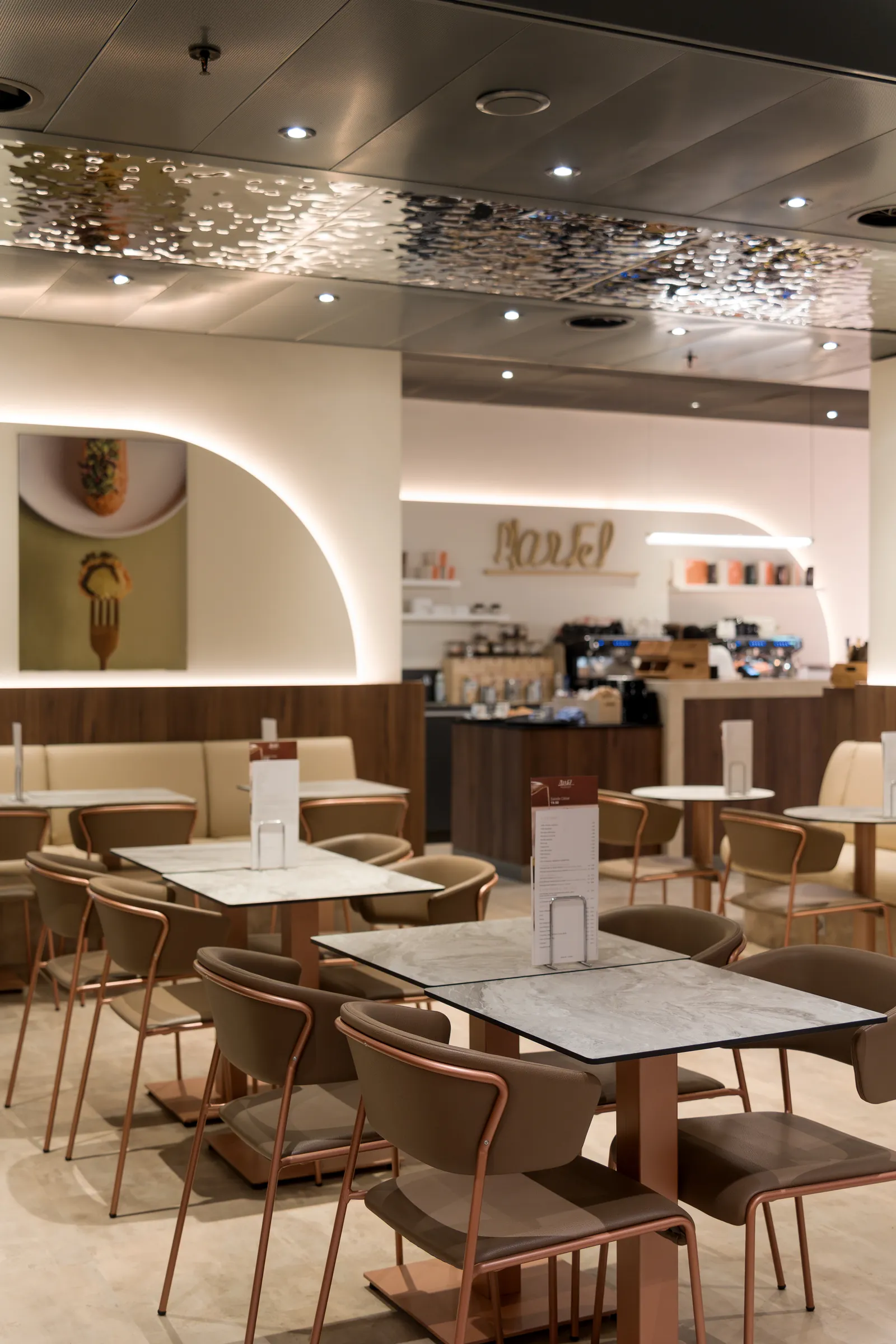 Martel, restaurant à l'Aéroport de Genève par DraftC, vue 21